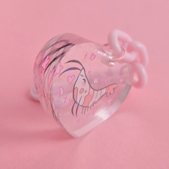 Cute Shrimp Heart Keychain Kawaii Neocaridina Shrimp Acrylic Keychain Sparkling - Picture 5 of 9